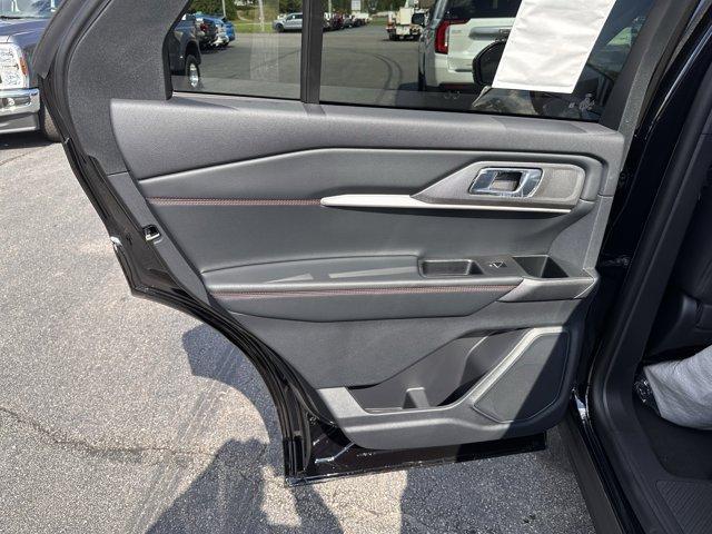 new 2025 Ford Explorer car
