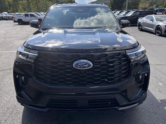 new 2025 Ford Explorer car