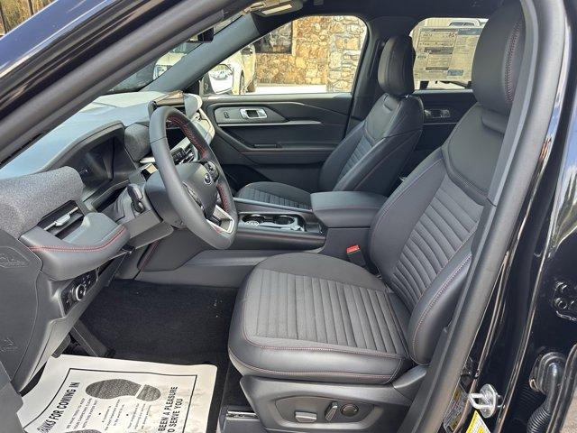 new 2025 Ford Explorer car