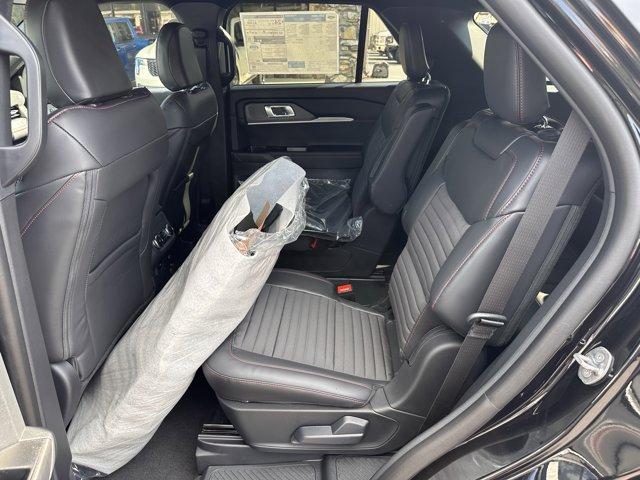 new 2025 Ford Explorer car