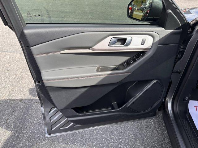 used 2025 Ford Explorer car, priced at $43,869