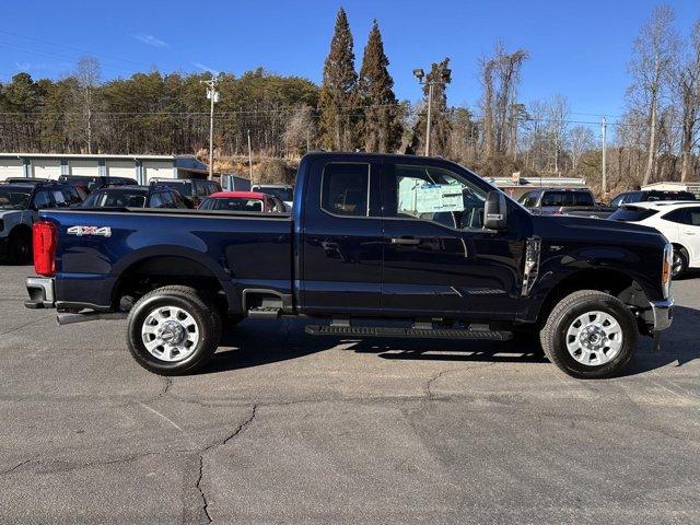 new 2024 Ford F-250 car