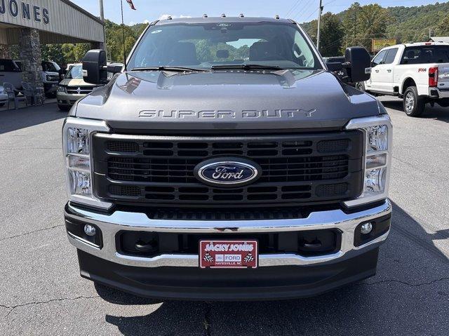 new 2024 Ford F-350 car