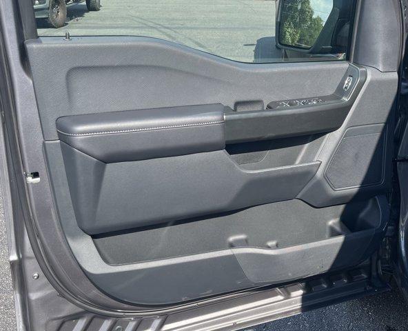 new 2025 Ford F-150 car, priced at $52,395