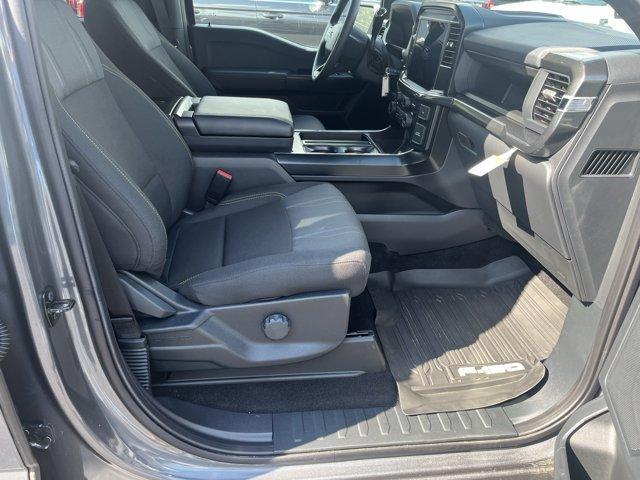 new 2025 Ford F-150 car, priced at $52,395