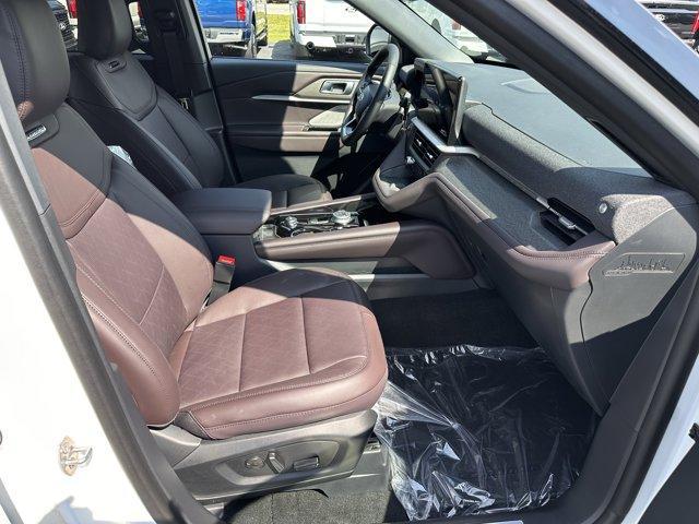 new 2025 Ford Explorer car