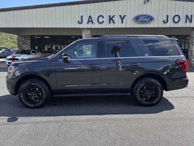 used 2024 Ford Expedition car, priced at $73,608