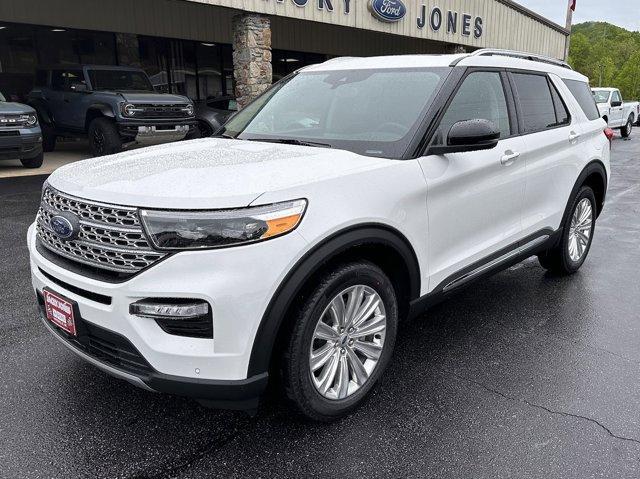 new 2024 Ford Explorer car, priced at $52,657
