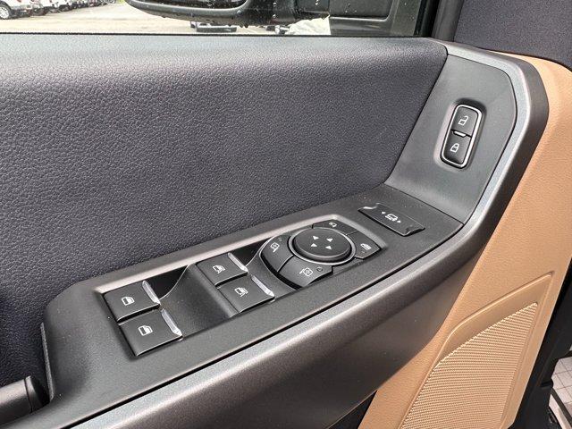 new 2025 Ford F-350 car, priced at $56,994