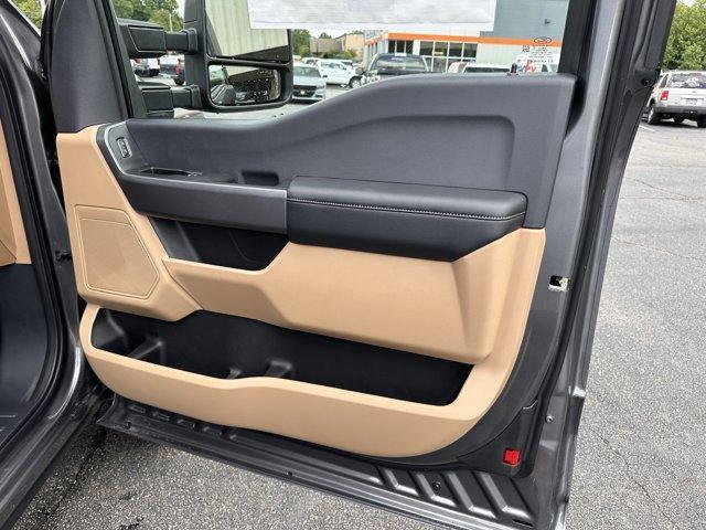 new 2025 Ford F-350 car, priced at $56,994