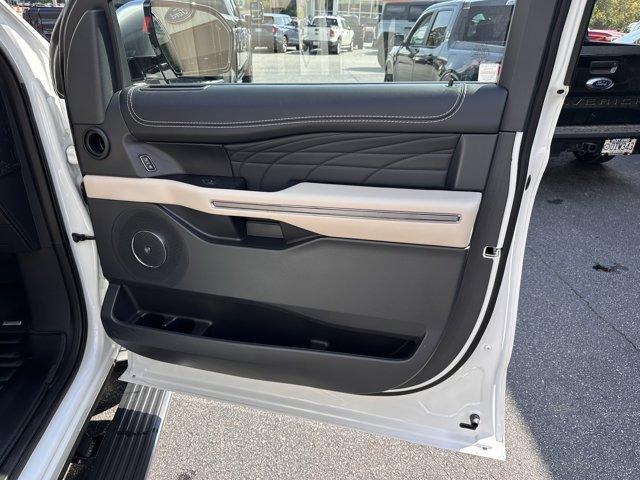 used 2023 Ford Expedition car, priced at $68,790