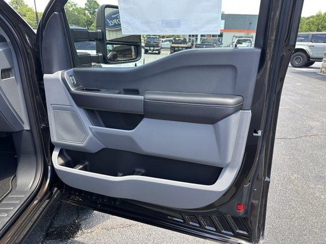 new 2025 Ford F-350 car, priced at $57,591