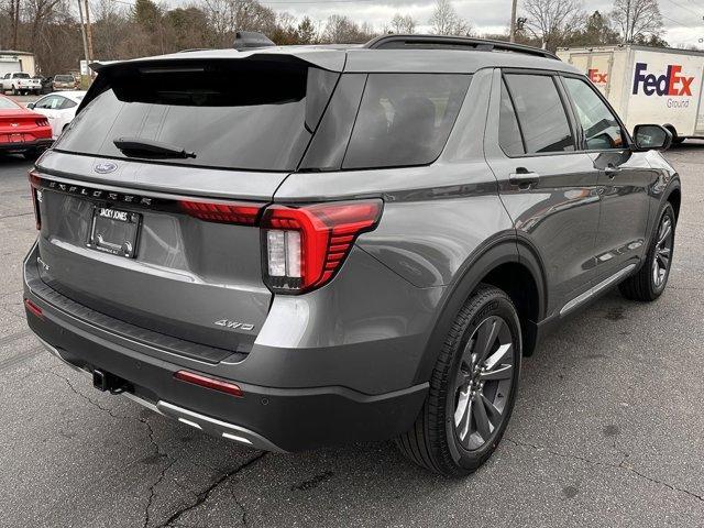 new 2025 Ford Explorer car