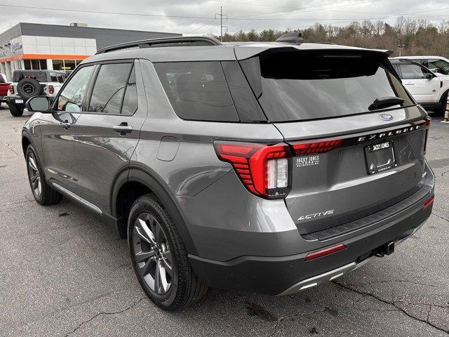 new 2025 Ford Explorer car