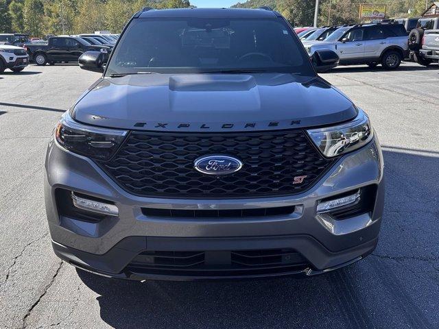 used 2022 Ford Explorer car, priced at $40,990