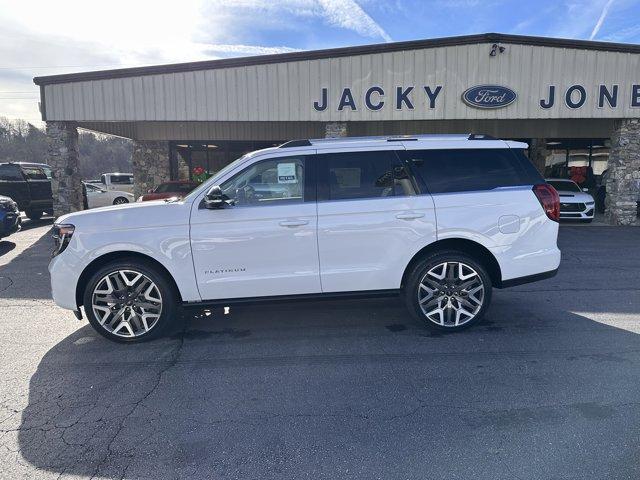 new 2025 Ford Expedition car, priced at $89,873