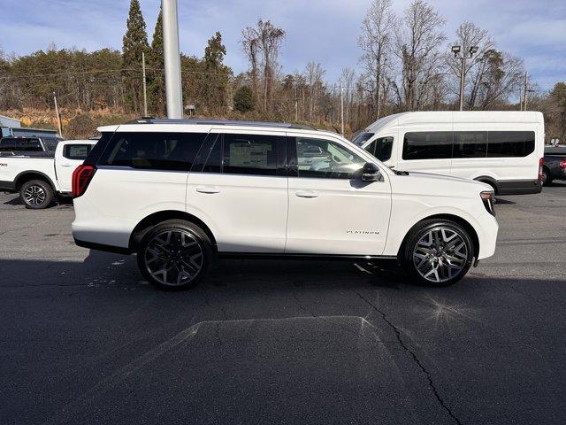new 2025 Ford Expedition car, priced at $89,873