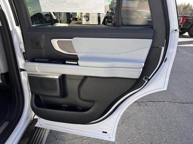 new 2025 Ford Expedition car, priced at $89,873