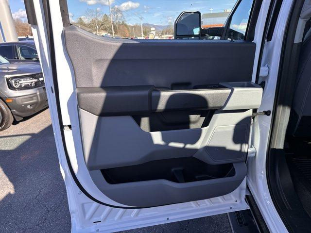 new 2026 Ford F-450 car