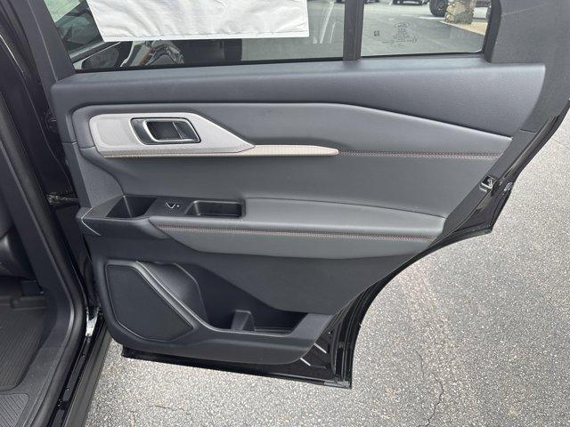 new 2025 Ford Explorer car, priced at $41,763