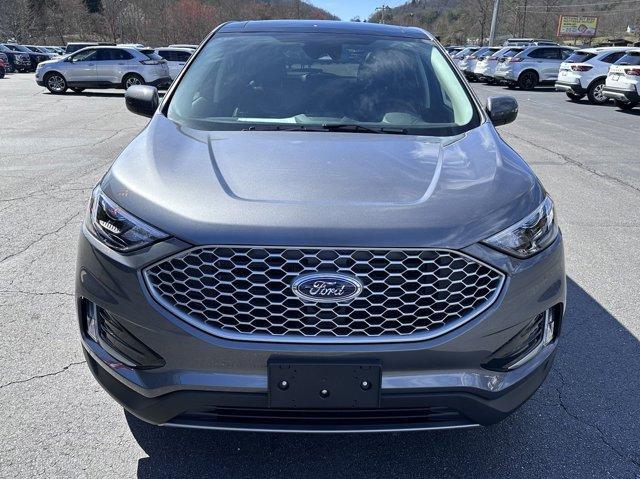 new 2024 Ford Edge car, priced at $43,727