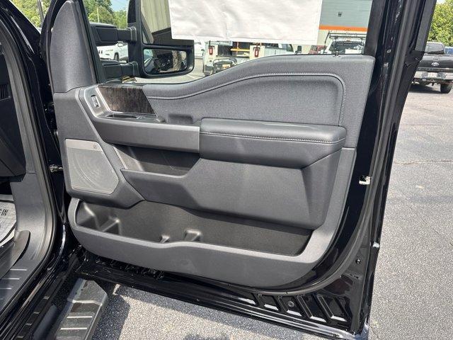 new 2025 Ford F-250 car, priced at $87,450