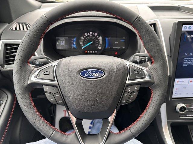 new 2024 Ford Edge car, priced at $45,319