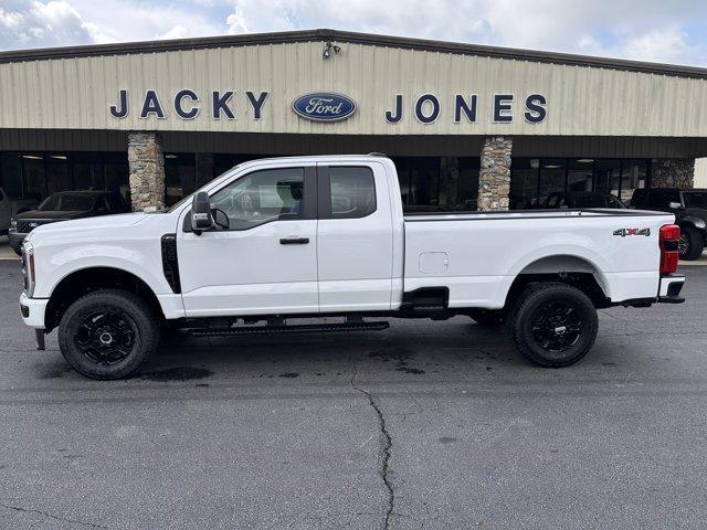 new 2025 Ford F-350 car, priced at $59,970