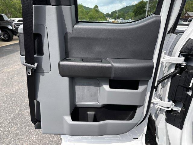 new 2025 Ford F-350 car, priced at $59,970