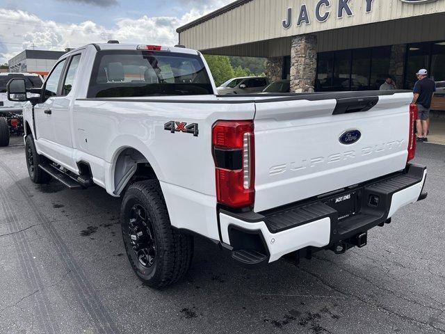 new 2025 Ford F-350 car, priced at $59,970