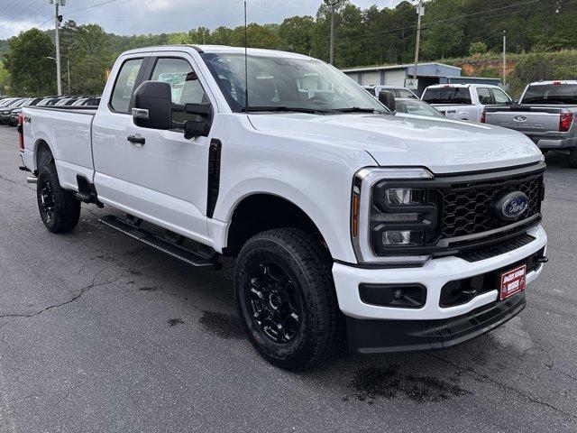 new 2025 Ford F-350 car, priced at $59,970