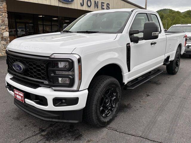 new 2025 Ford F-350 car, priced at $60,470