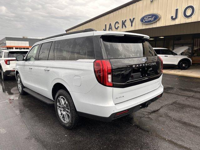 new 2025 Ford Expedition Max car, priced at $73,244