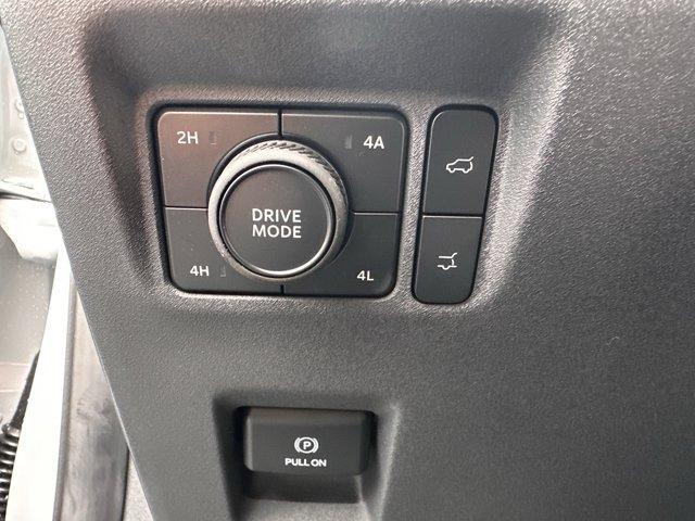 new 2025 Ford Expedition Max car, priced at $73,244