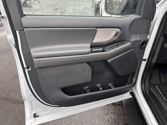 new 2025 Ford Expedition Max car, priced at $73,244