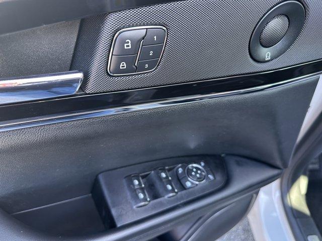 used 2022 Lincoln Nautilus car, priced at $37,345