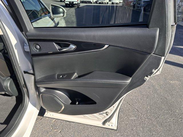 used 2022 Lincoln Nautilus car, priced at $37,345