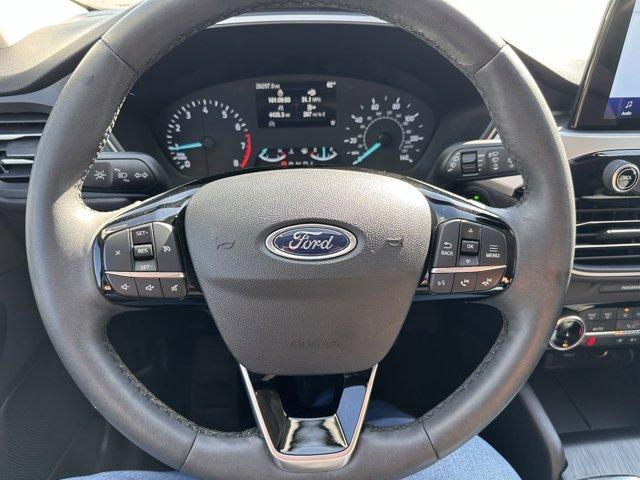 used 2022 Ford Escape car, priced at $24,216