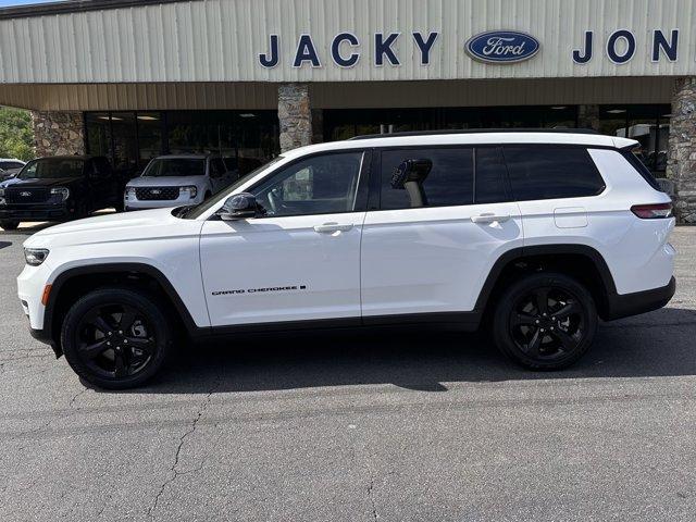 used 2023 Jeep Grand Cherokee L car, priced at $35,692