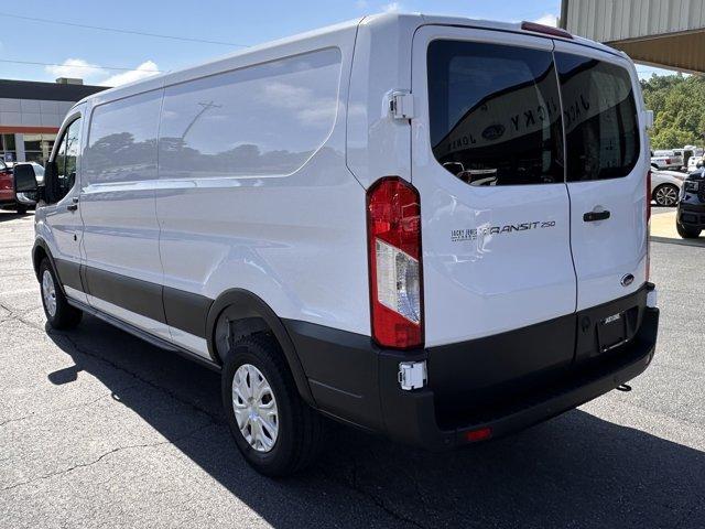 new 2025 Ford Transit-250 car