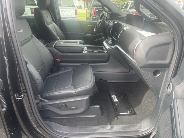 new 2025 Ford Expedition Max car