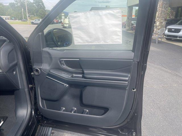 new 2025 Ford Expedition Max car