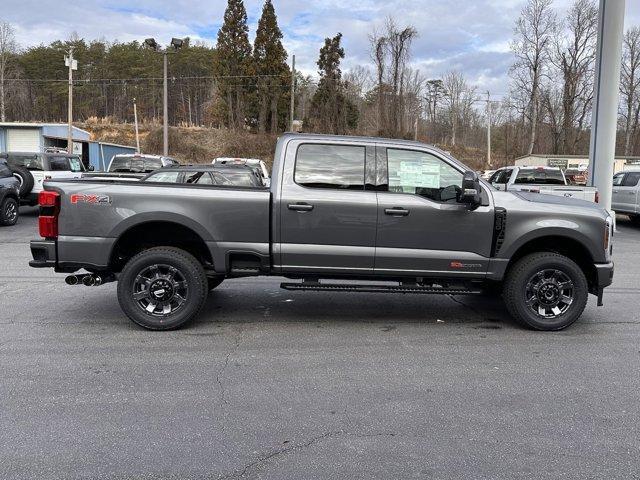 new 2024 Ford F-350 car