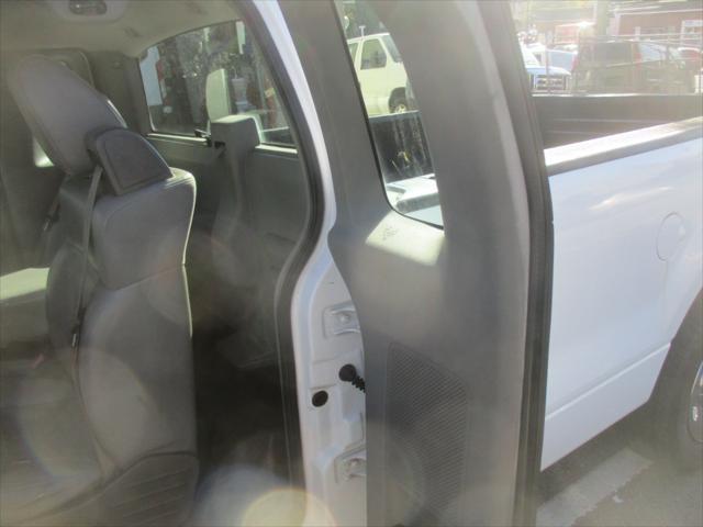 used 2006 Ford F-150 car, priced at $6,850