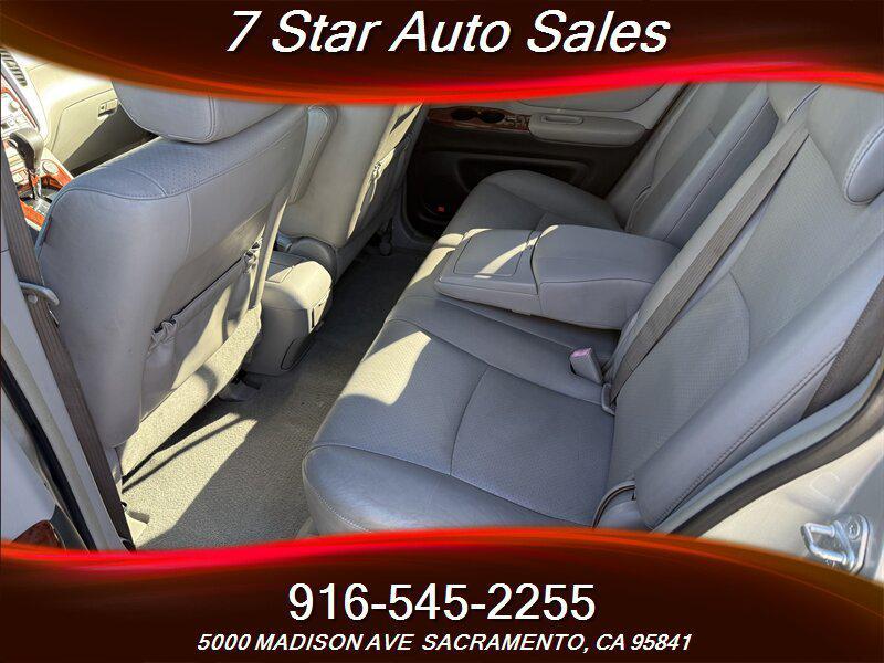 used 2006 Toyota Highlander car, priced at $6,999