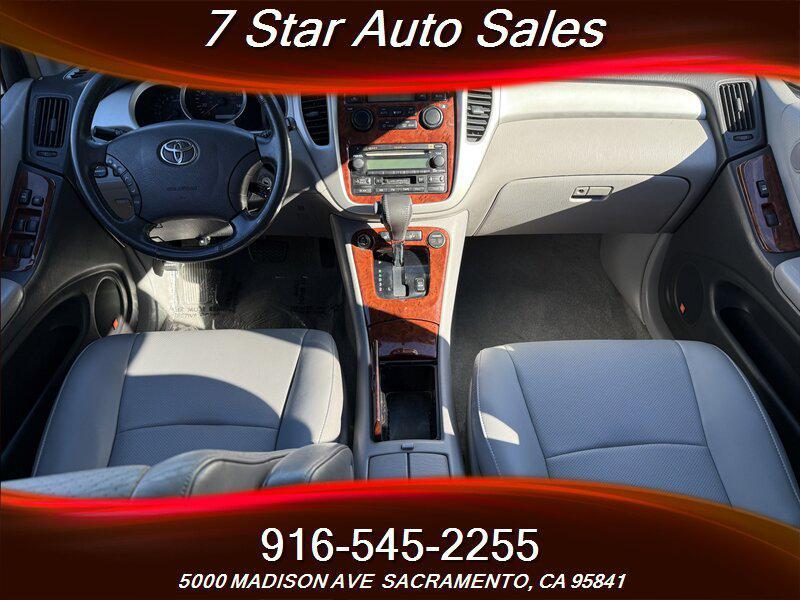 used 2006 Toyota Highlander car, priced at $6,999