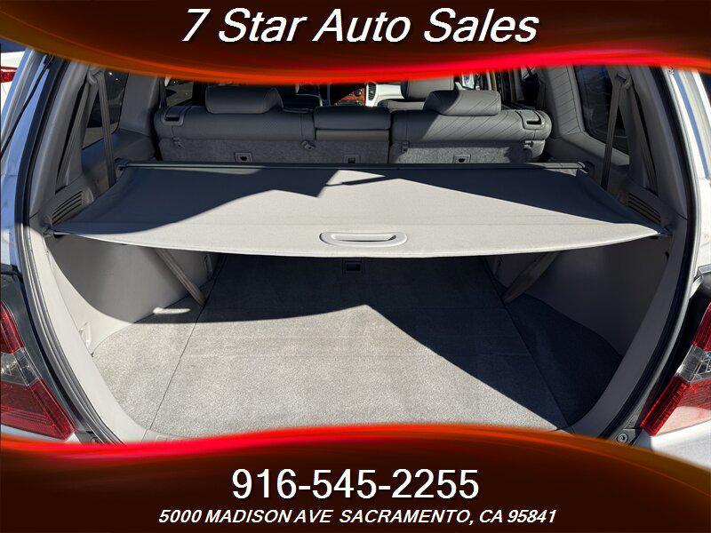 used 2006 Toyota Highlander car, priced at $6,999