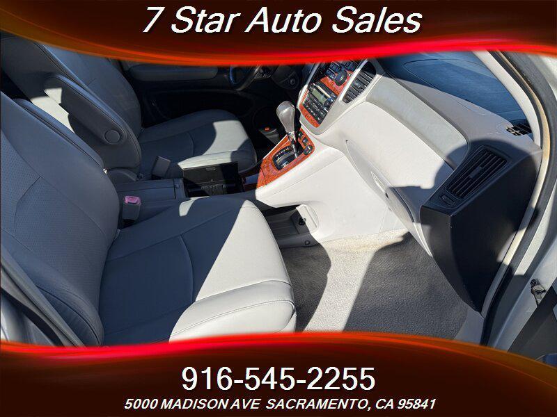 used 2006 Toyota Highlander car, priced at $6,999