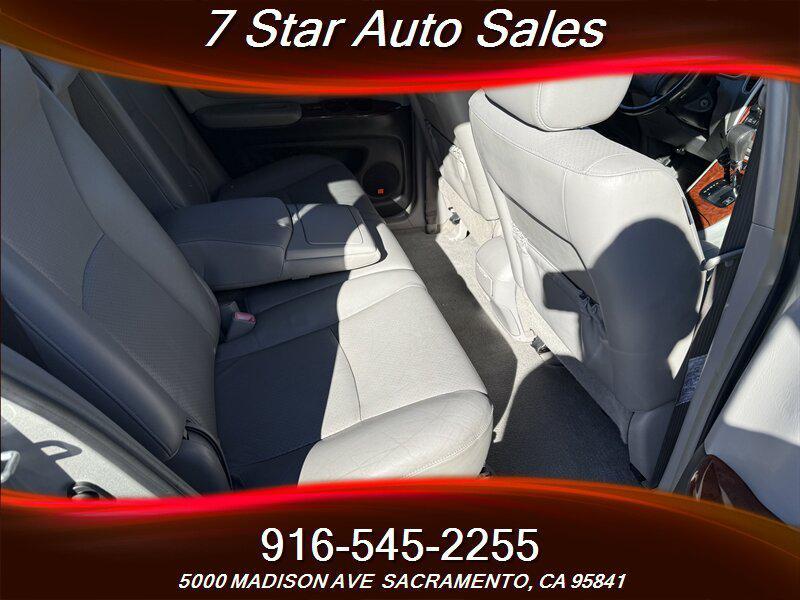 used 2006 Toyota Highlander car, priced at $6,999