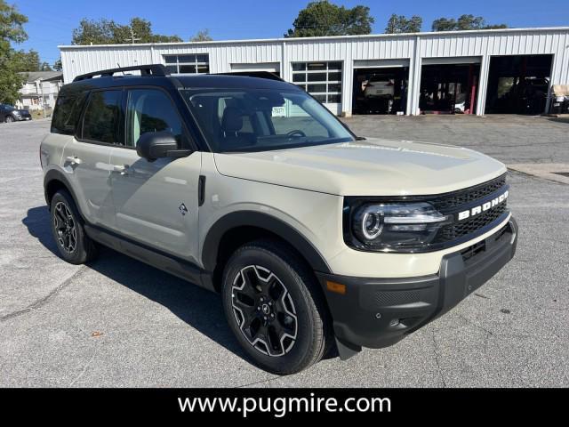 new 2025 Ford Bronco Sport car, priced at $39,405